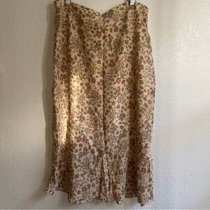 MAKE AN OFFER DKNYC Vintage Silk Midi Floral Skirt with Underlining